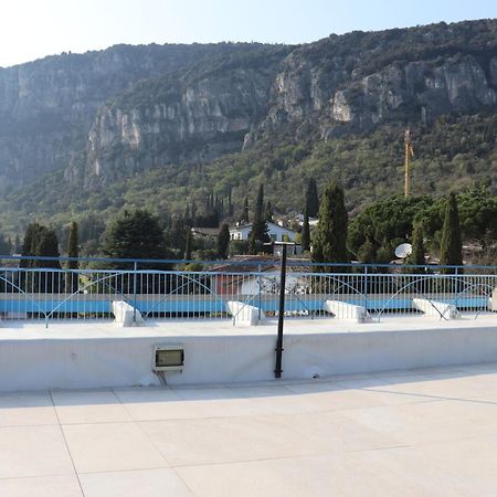 Monika Holiday 315 Magic Lake Garda  Luaran gambar