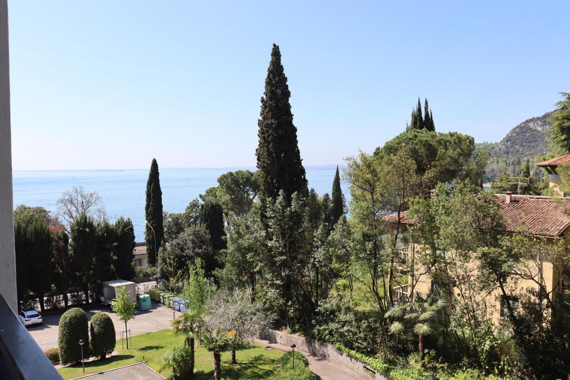Monika Holiday 315 Magic Lake Garda  Luaran gambar