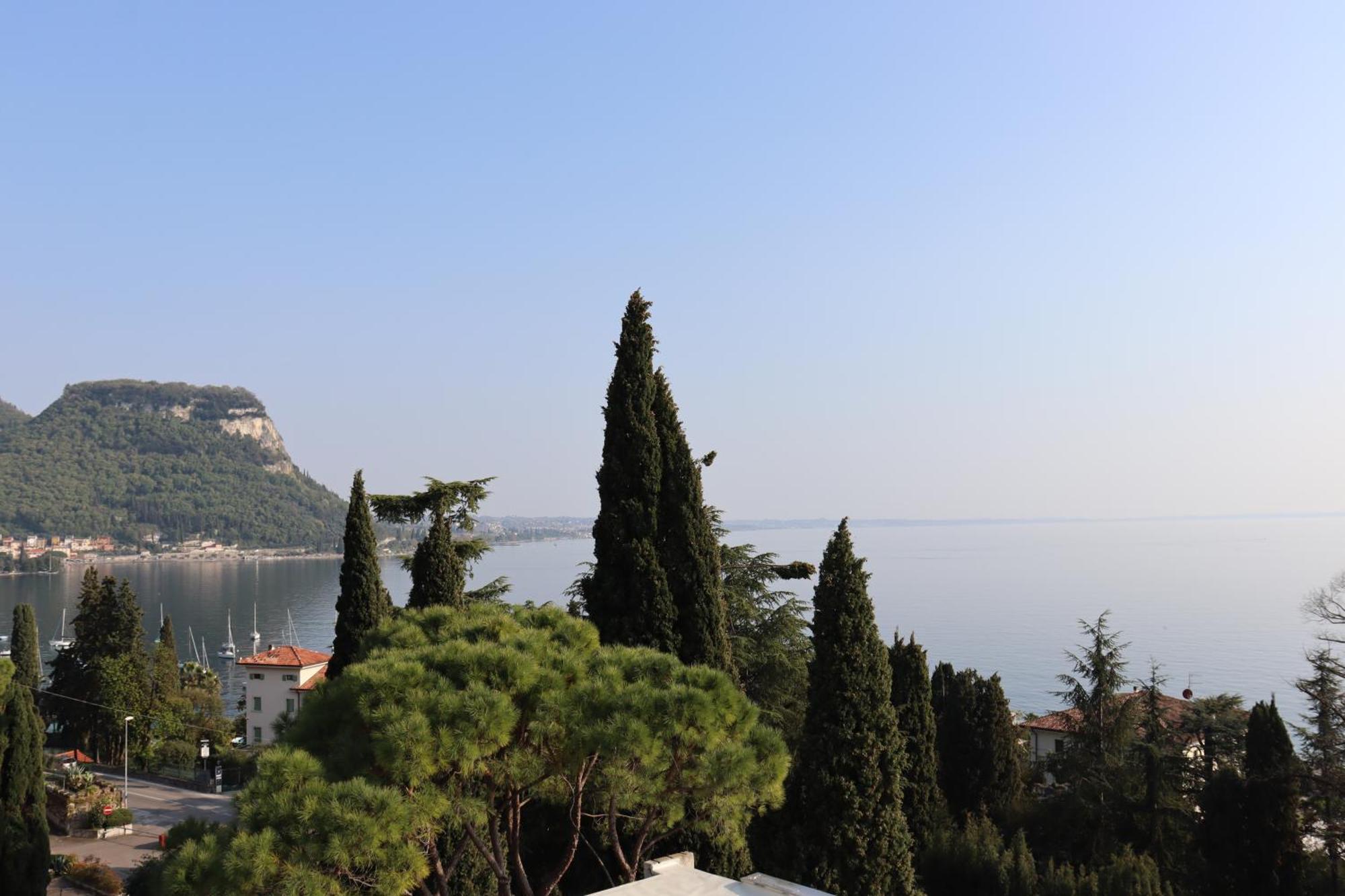 Monika Holiday 315 Magic Lake Garda  Luaran gambar